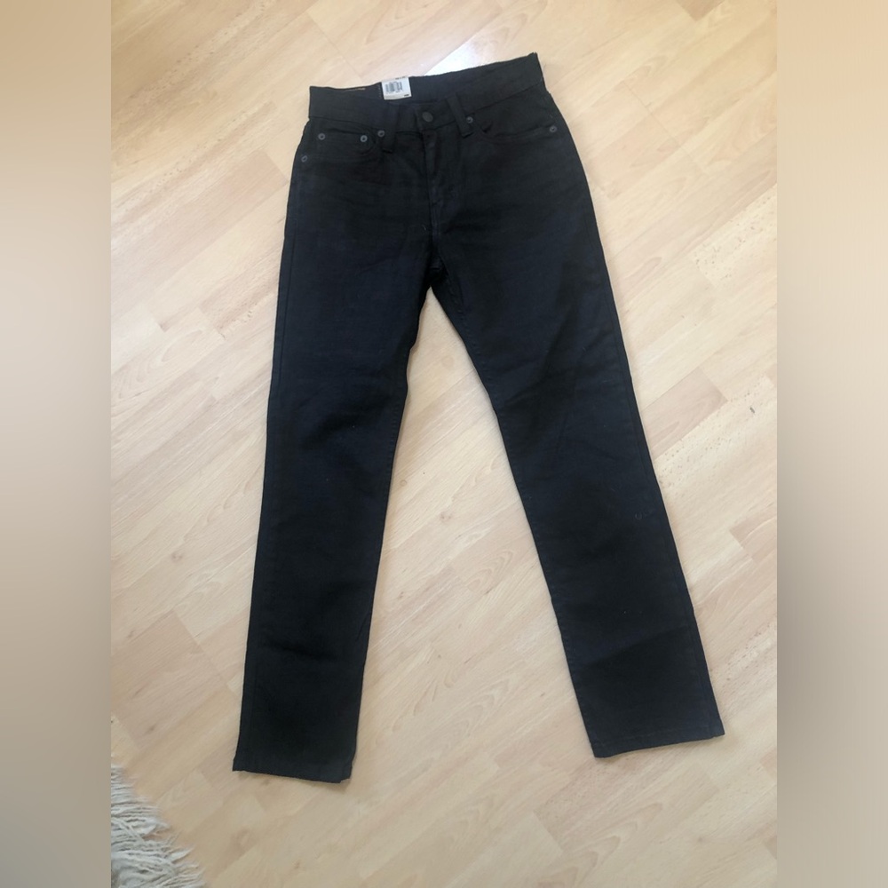 New 511 Slim Levi's Black Jeans 28 by 30